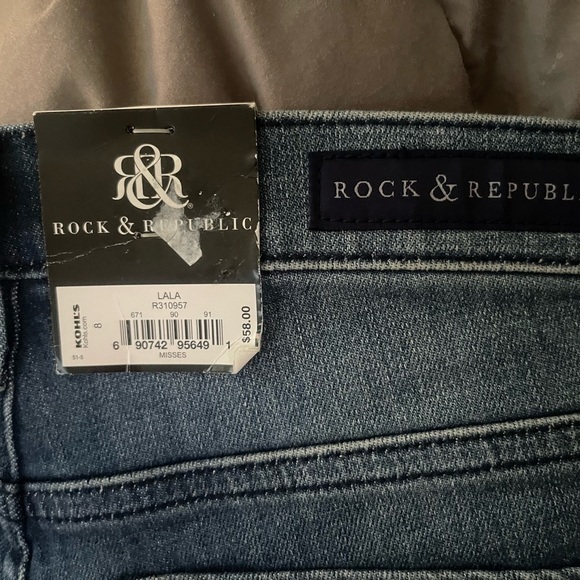 Rock & Republic embellished Pixie Shorts Size 8 - Picture 4 of 6